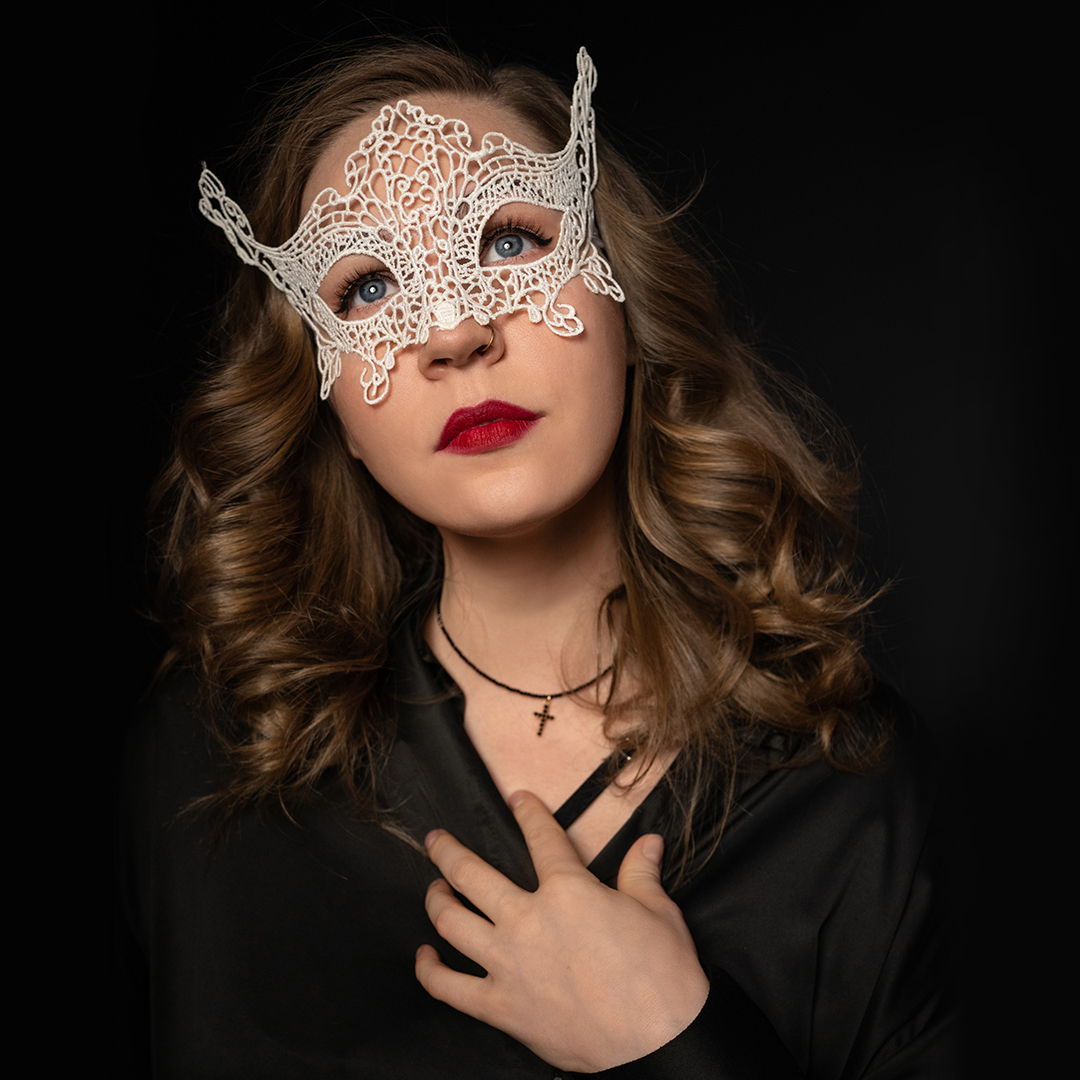 Маска кружевная, фигурная, Фантазия, Белый, 16*24 см, 1 шт. 