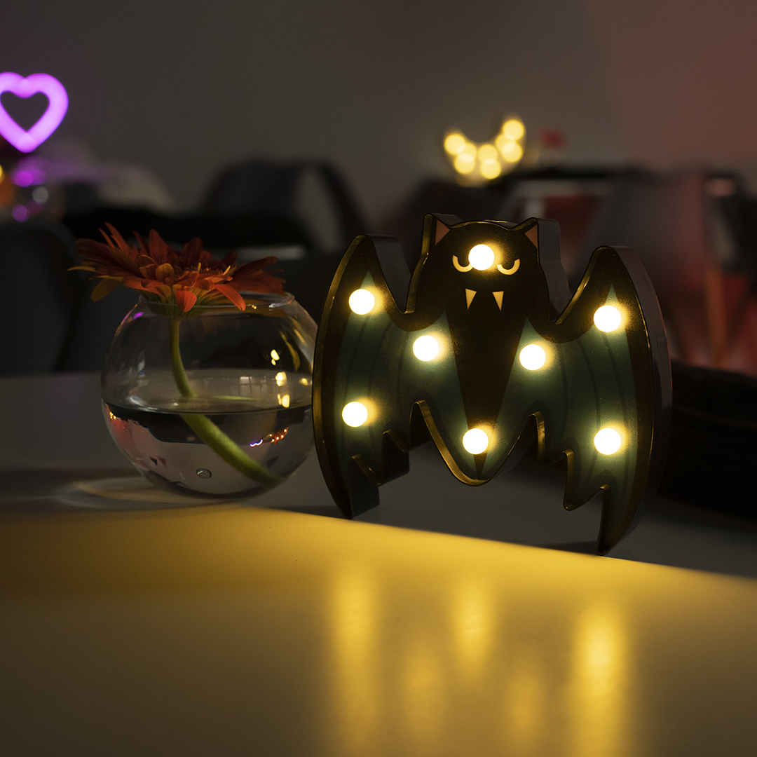 Световая фигура Летучая мышь, 15,5*18 см. Черный, 1 шт.