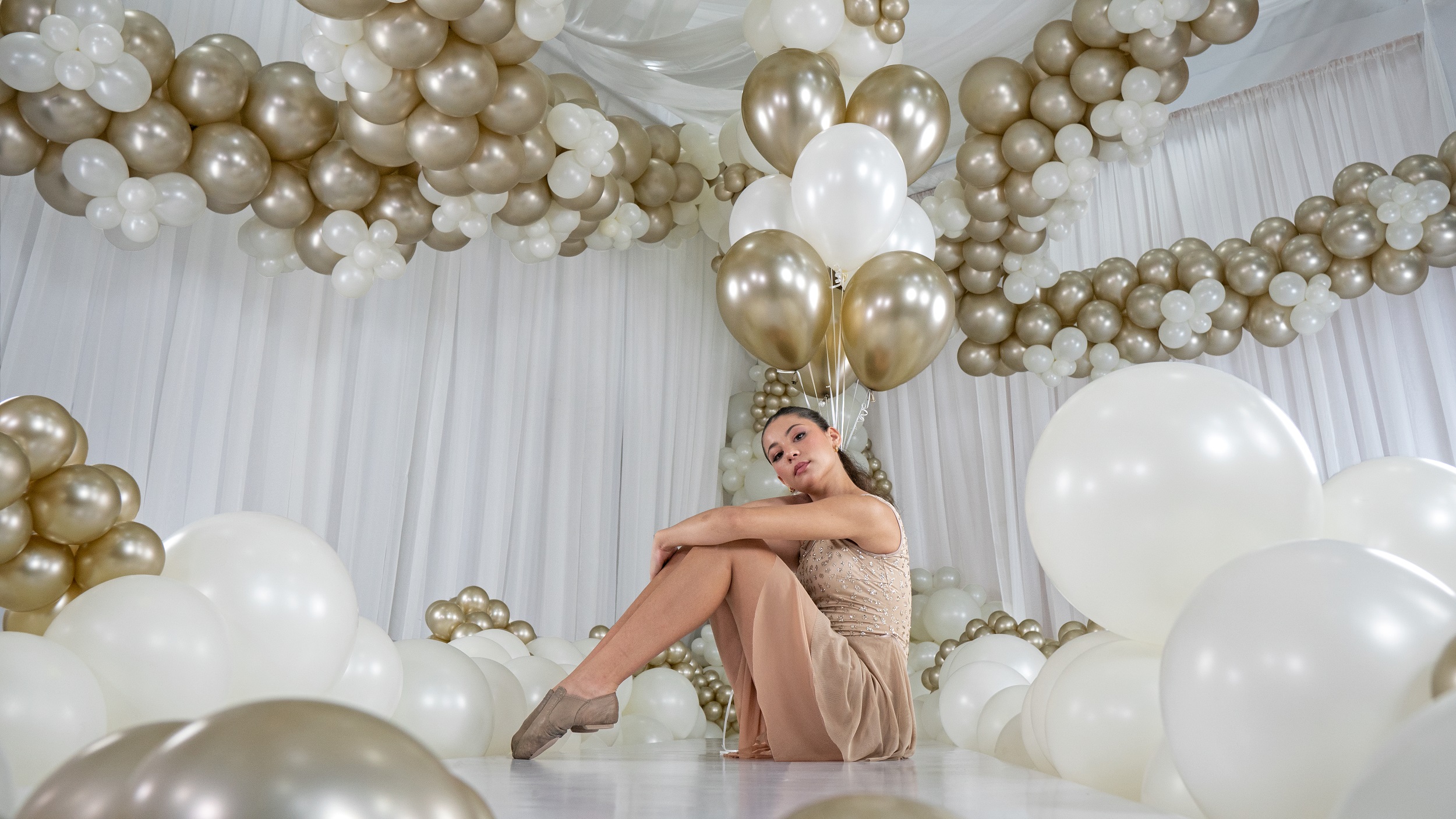 Шар (2''/5 см) ШДМ, Устрично-белый (806), шелк, 50 шт.